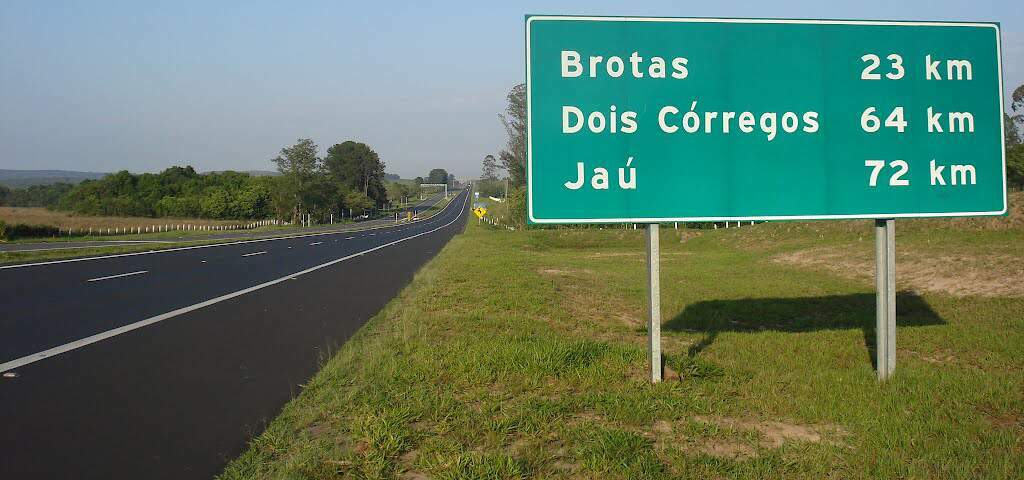 Quantos pedágios tem de São Paulo à Brotas?